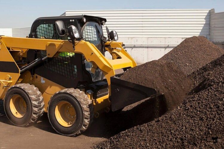 11 things to consider when buying a skid steer loader