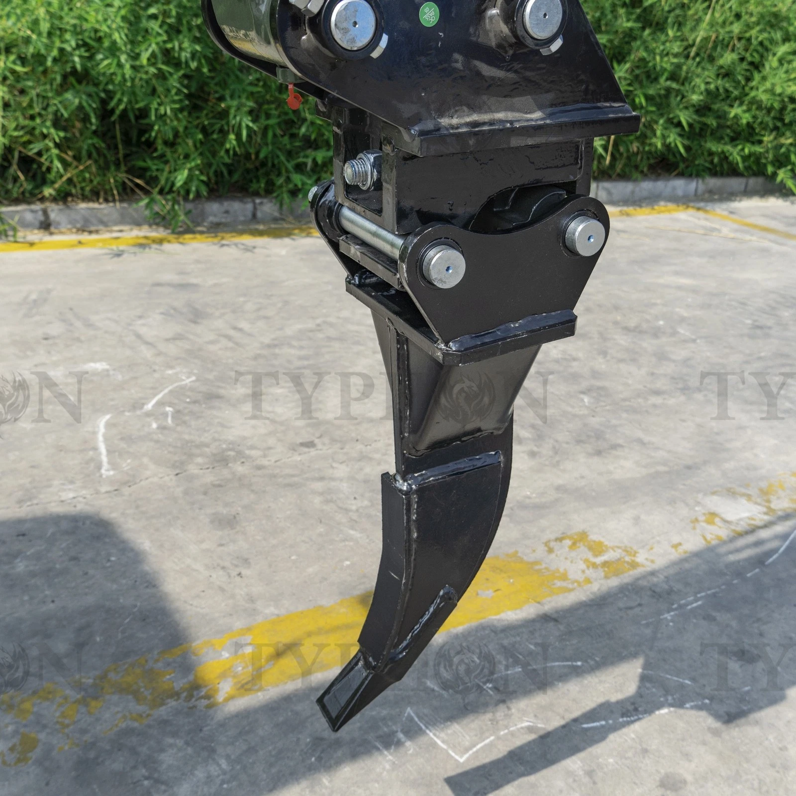 TYPHON Ripper Hook Attachment For 2-3 ton Mini Excavator Ripper Tooth Attachment 6 TYPHON Ripper Hook Attachment For 2-3 ton Mini Excavator Ripper Tooth Attachment - Image 6