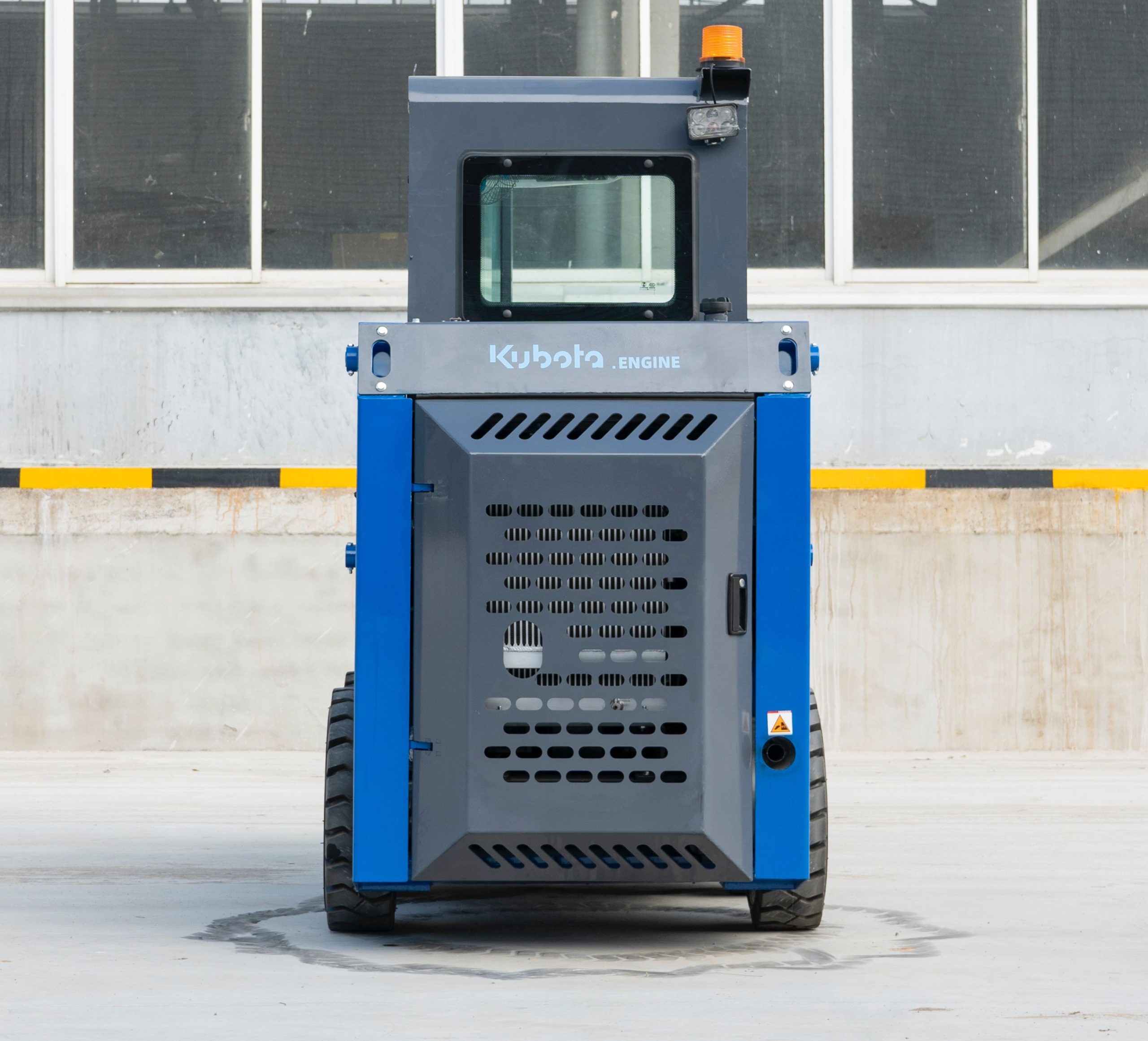 Brand New TYPHON STOMP Mini Skid Steer Kubota D1105 Diesel EPA Engine USA 6 Brand New TYPHON STOMP Mini Skid Steer Kubota D1105 Diesel EPA Engine USA - Image 6