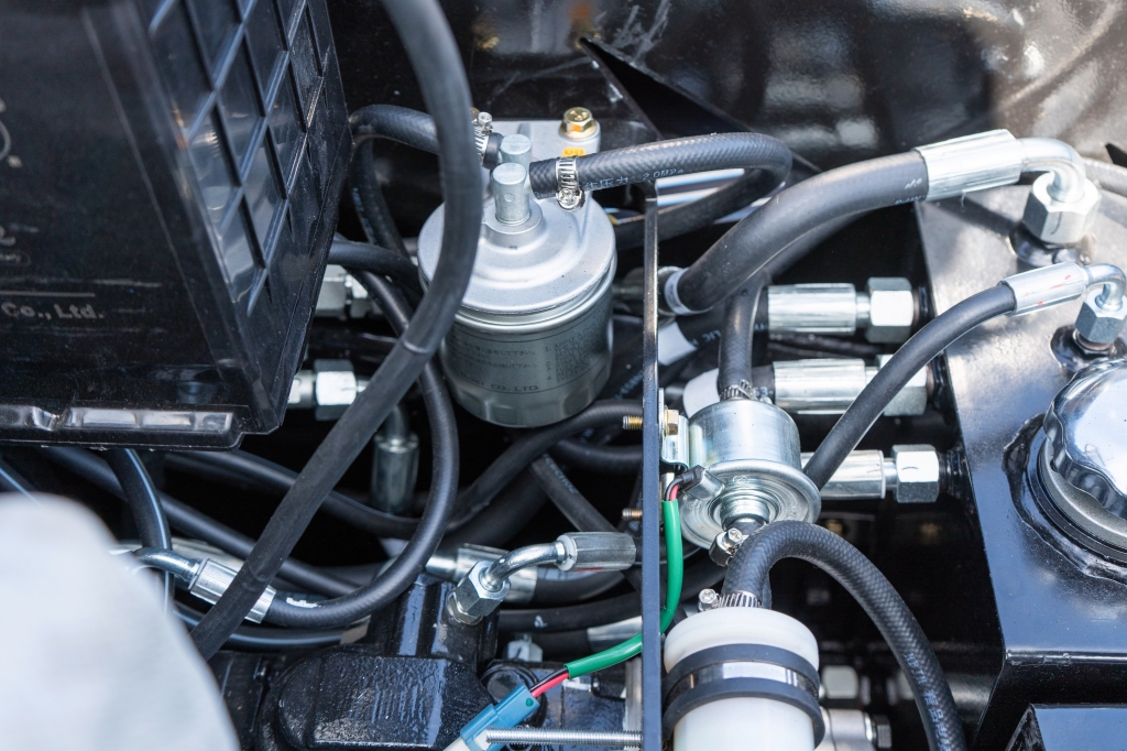 Brand New TYPHON STOMP X1300 25HP Kubota Diesel Mini Skid Steer Loader 5 Brand New TYPHON STOMP X1300 25HP Kubota Diesel Mini Skid Steer Loader - Image 5