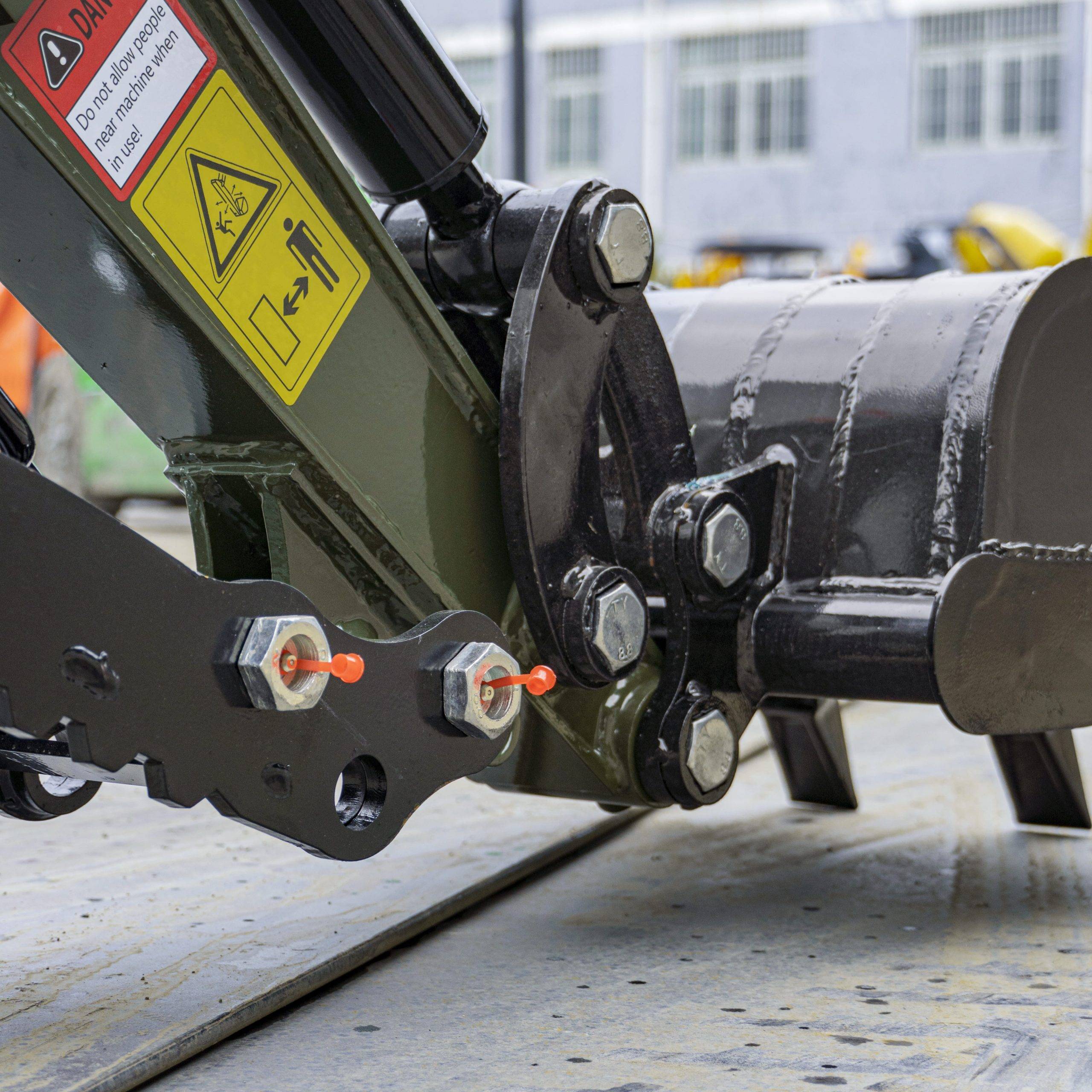 TYPHON TERROR XIII PRO STORM Mini Excavator – 1.3 Ton Trench Digger with Canopy, Hydraulic Thumb Clip, 22.1hp Honda Engine USA 18 TYPHON TERROR XIII PRO STORM Mini Excavator – 1.3 Ton Trench Digger with Canopy, Hydraulic Thumb Clip, 22.1hp Honda Engine USA - Image 18