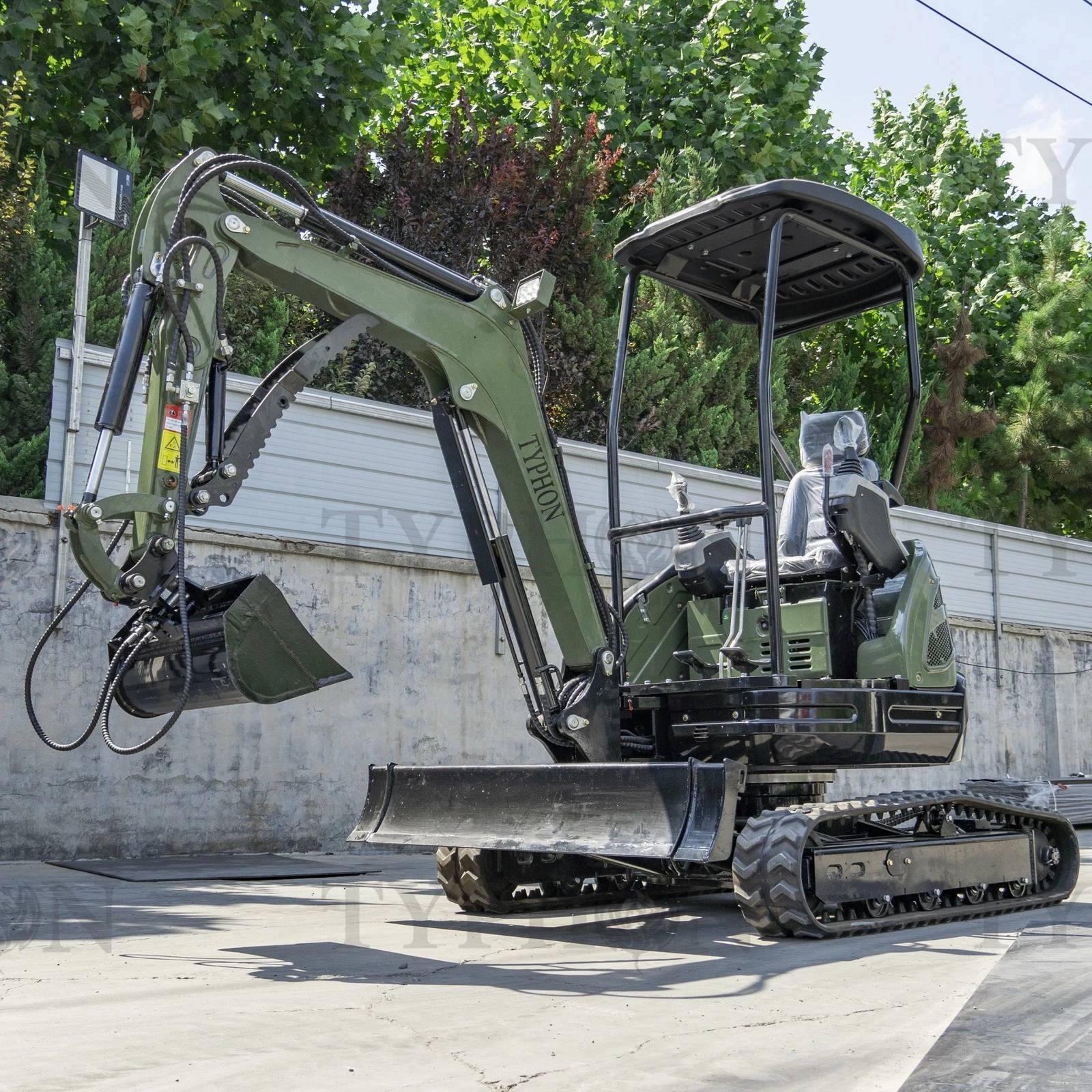 800mm Tilting Bucket Attachment For 2-3 ton Mini Excavator Hyd Digging Bucket
