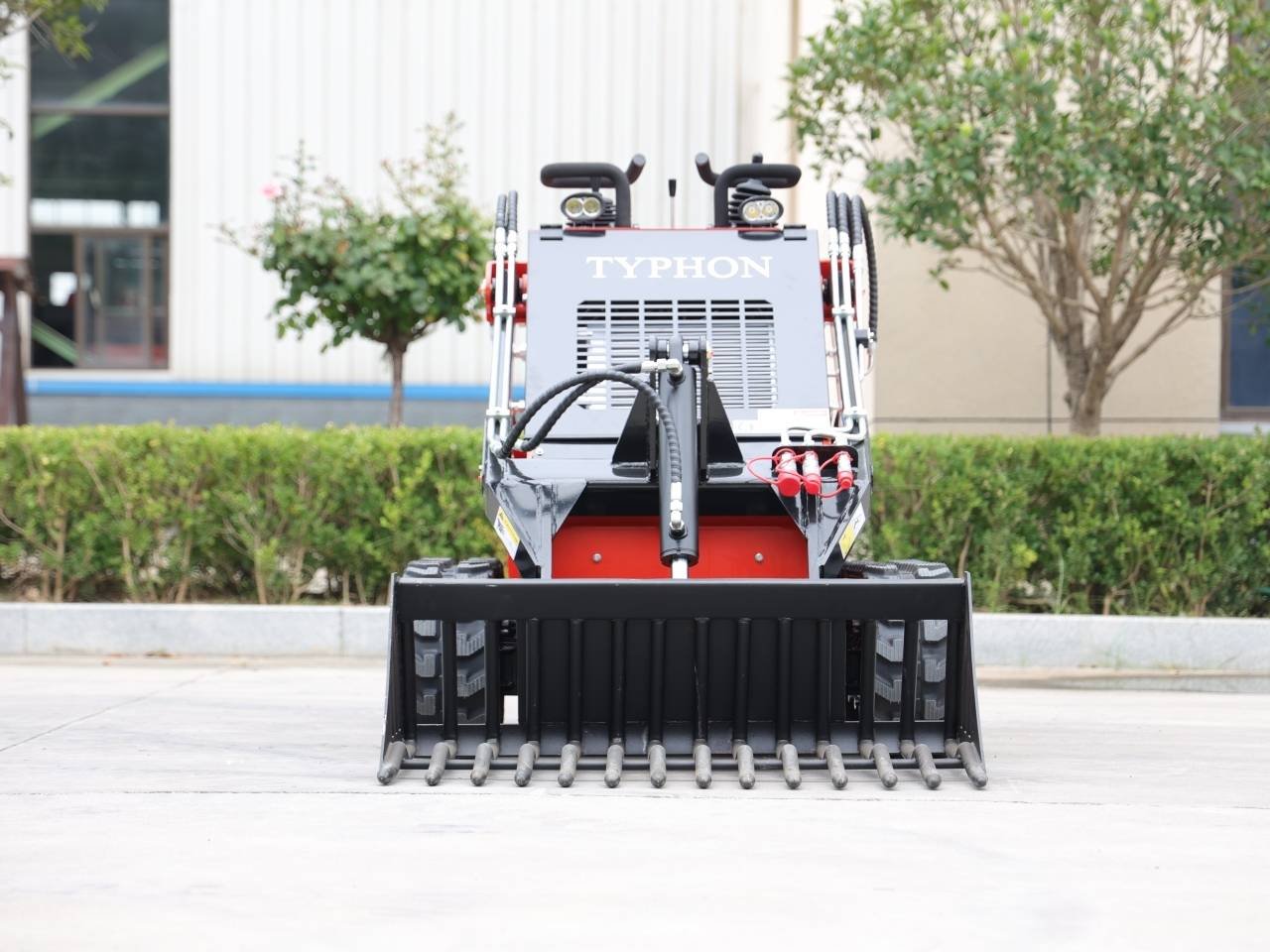 Skid Steer Loader Attachment Rock Bucket USA 3 Skid Steer Loader Attachment Rock Bucket USA - Image 3