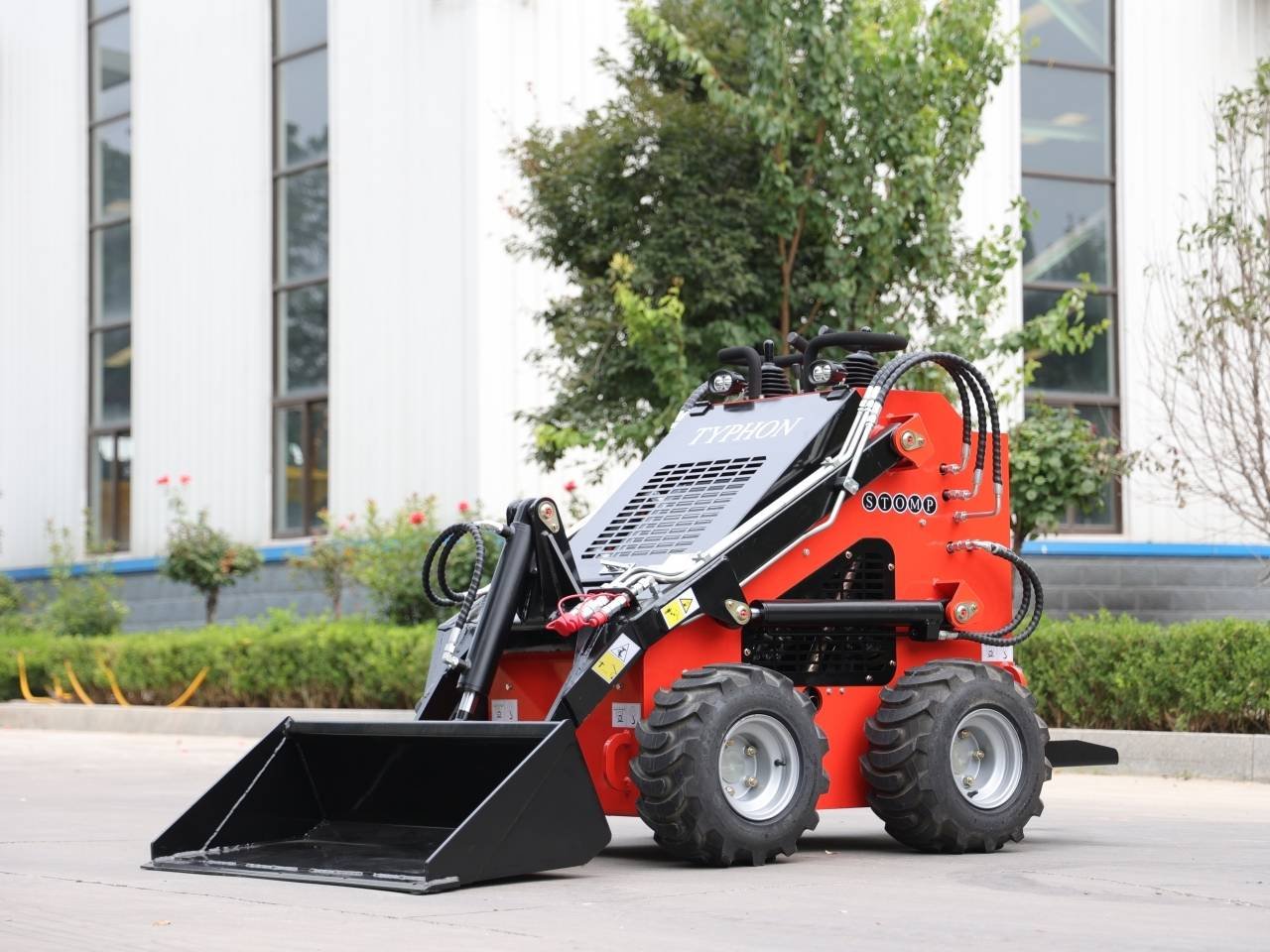 Brand New TYPHON STOMP 1800lbs Mini Skid Steer Loader 23.5HP Wheel Gas EPA B & S Engine USA 6 Brand New TYPHON STOMP 1800lbs Mini Skid Steer Loader 23.5HP Wheel Gas EPA B & S Engine USA - Image 6