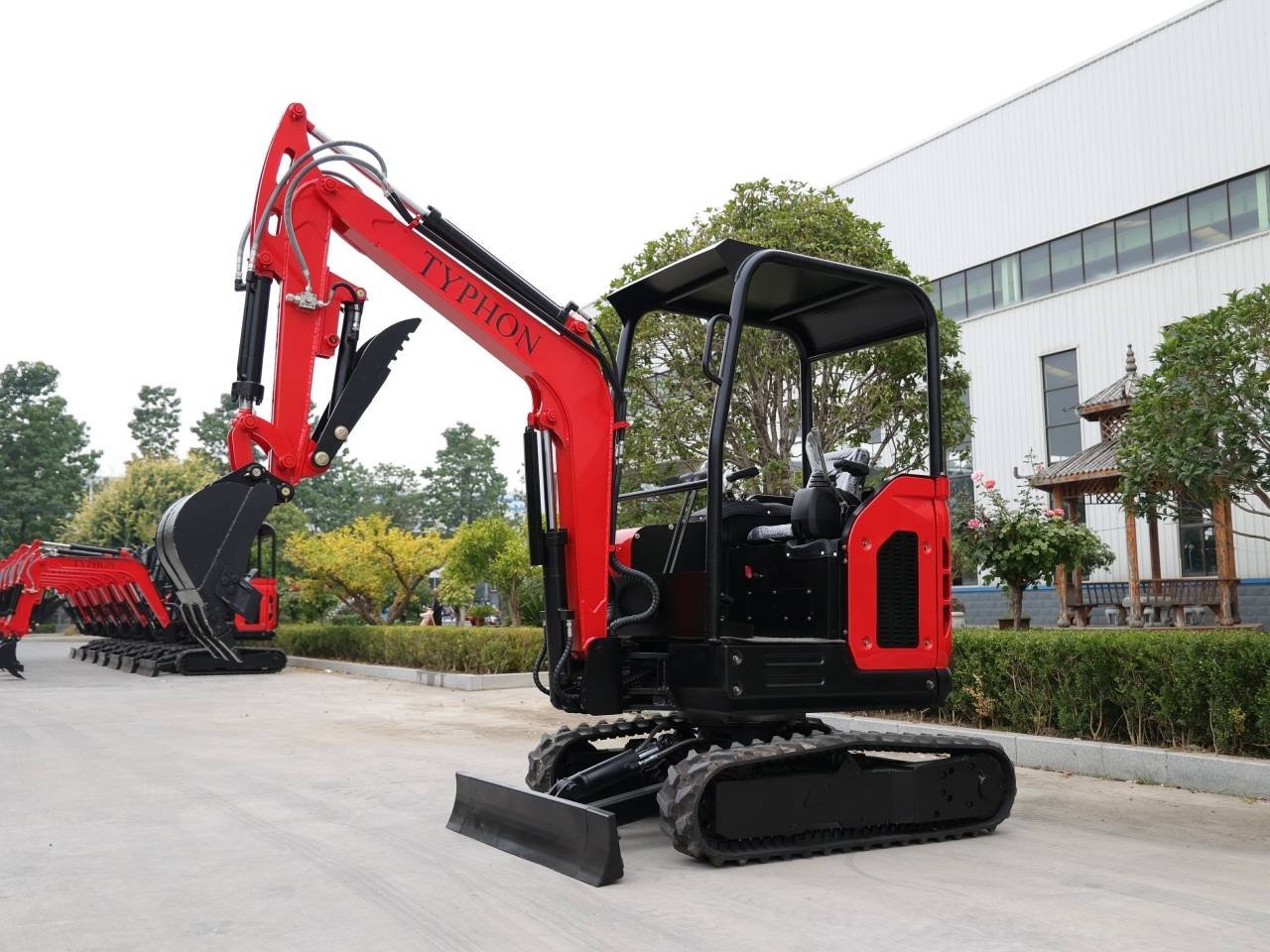 TYPHON TERROR X2 STORM Mini Excavator 2.5 Ton Diesel Perkins Engine USA 4 TYPHON TERROR X2 STORM Mini Excavator 2.5 Ton Diesel Perkins Engine USA - Image 4
