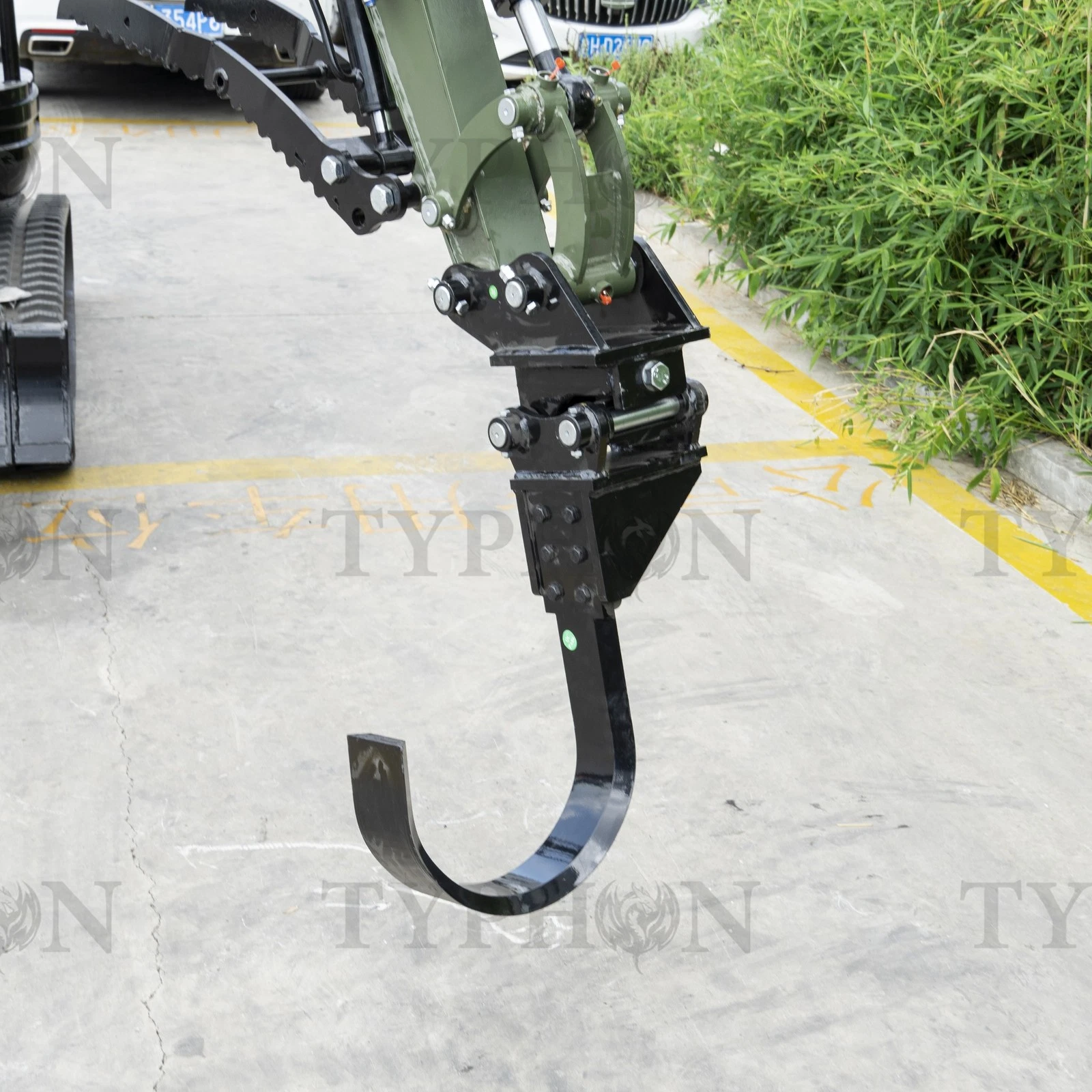 Tree Digging Blade Attachment Root Cutting Digging Blade For 2-3 ton Excavator 6 Tree Digging Blade Attachment Root Cutting Digging Blade For 2-3 ton Excavator - Image 6